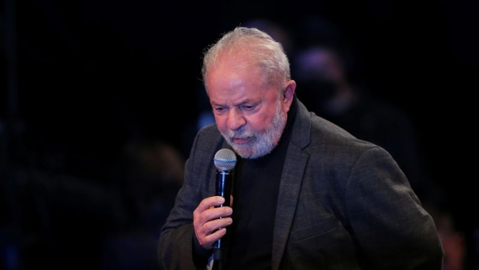 Em convenção sem ex-presidente, PT formaliza candidatura de Lula