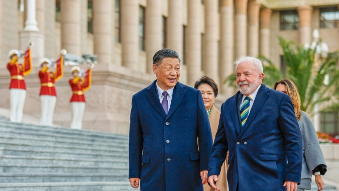 China abre novo mercado para produto brasileiro durante visita oficial do presidente Lula e ministro Fávaro