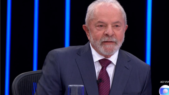 Lula diz que vai aumentar o número de universidades no Brasil