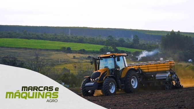 João Pierobom, Digital Influencer do agronegócio, é convidado para testar os tratores da Valtra