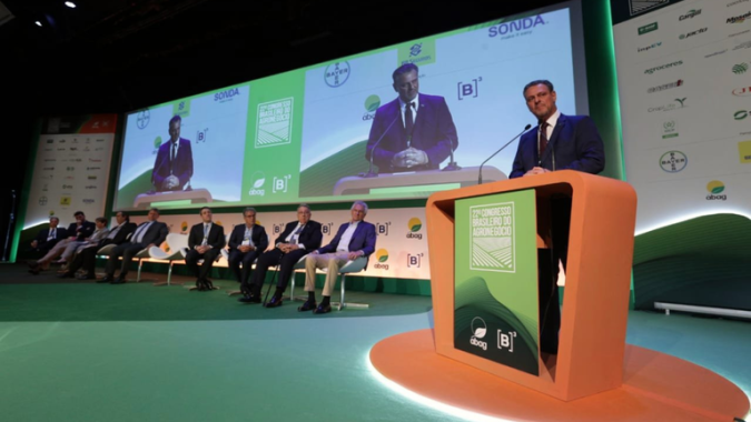 Tecnologias do agro brasileiro são motivos de orgulho, diz ministro Carlos Fávaro