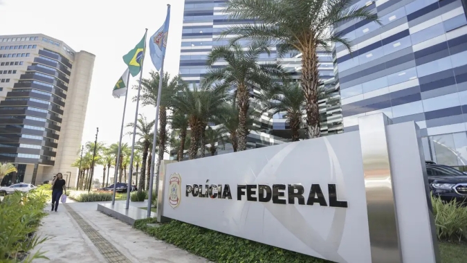 Grupo criminoso no setor de combustíveis é alvo de operações da PF