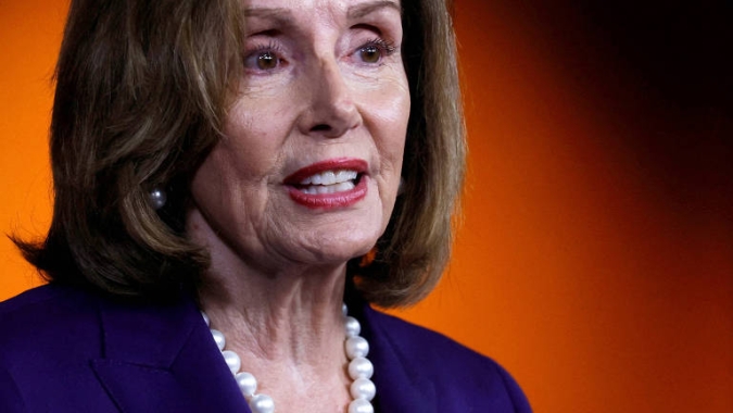 Pelosi chega a Taiwan e expressa "solidariedade" dos EUA; China condena visita