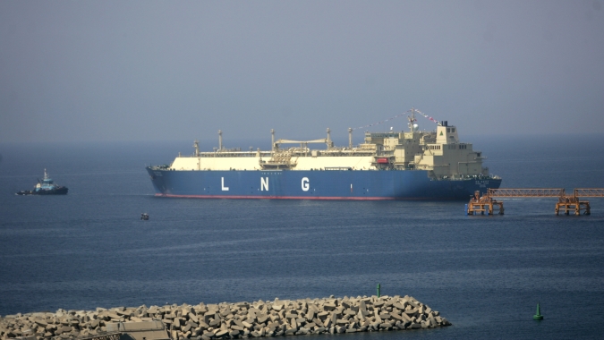 Portos bálticos da Rússia suspendem carregamento de petróleo após ataque ucraniano, dizem fontes