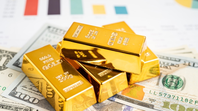 Ouro sobe para máxima acima de US$3.600/onça, com apostas de corte de juros pelo Fed