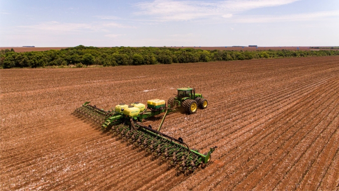 Adiantado, plantio de soja em Mato Grosso avança para 1,82% da área, diz Imea