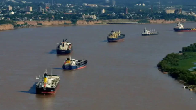 Protesto em porto argentino atrasa pelo menos 10 navios que aguardavam para carregar grãos