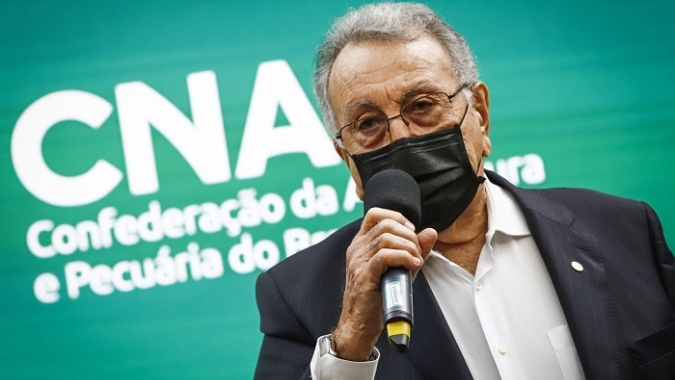 Reuters: Presidente da CNA diz que não há espaço para candidato processado e preso
