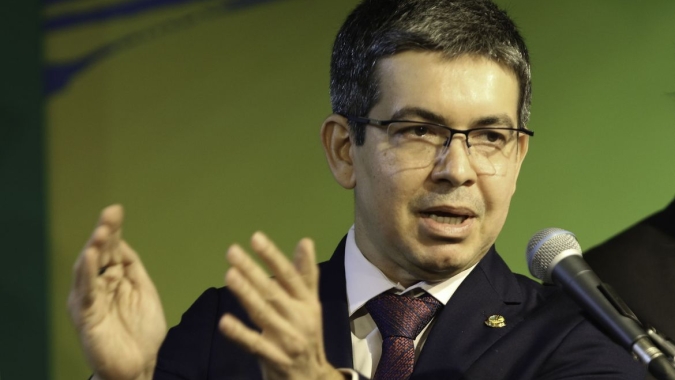 Líder diz que parlamentares que participaram de atos serão denunciados
