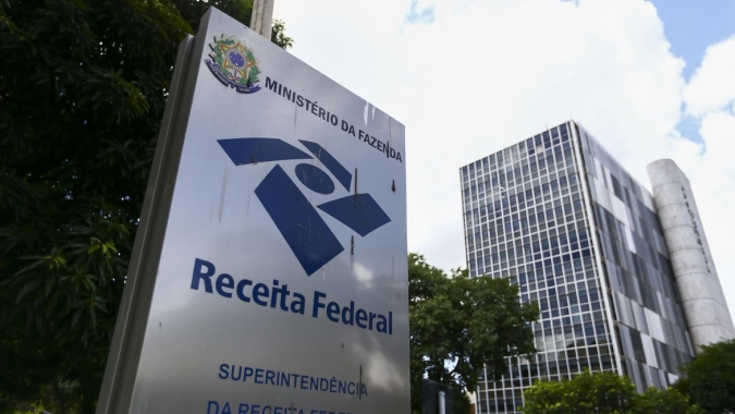 Greve da Receita Federal ameaça planos de arrecadação do governo, diz sindicato