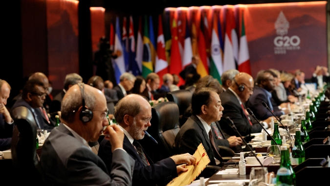 Cúpula do G20 condena guerra na Ucrânia "nos termos mais fortes"