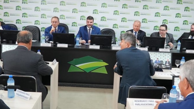 FPA apresenta medidas legislativas para combater invasões de terras