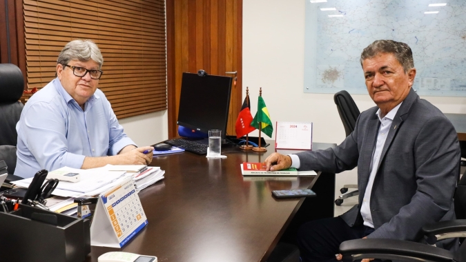 Presidente da Faepa, Mário Borba, apresenta demandas e cenário do agro da PB ao governador