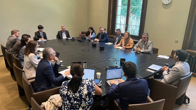 CNA se reúne com organizações internacionais em Genebra
