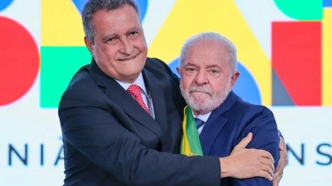Governo buscará "conjunto de intervenções" para baixar preços dos alimentos, diz Rui Costa