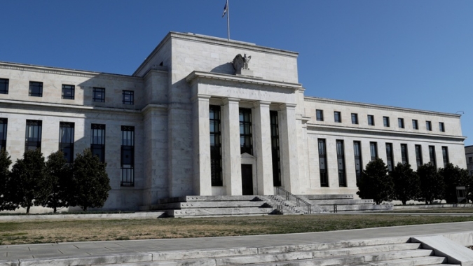 Fed diz que escassez de matérias-primas e problemas de contratação estão atrapalhando recuperação