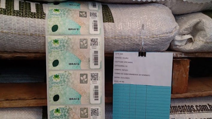 Programa Semente Legal emite primeiro selo para Feijões