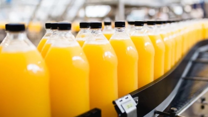 Acordo Mercosul–União Europeia pode gerar economia de até R$ 1,3 bilhão para exportações brasileiras de suco de laranja