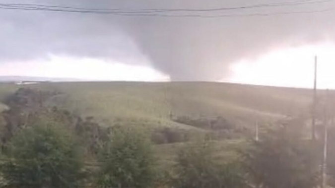Tornado deixa estragos no Paraná e FAEP cobra crédito emergencial para produtores afetados