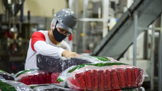 Torrefação de cooperativa mineira se torna pioneira entre indústrias de café