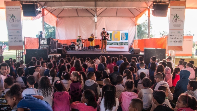 Importante região produtora de café do Brasil realiza Projeto Social para celebrar história dos 100 anos do Rádio no país