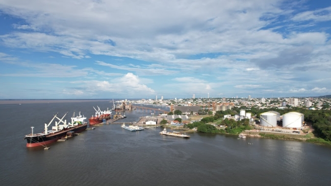 Portos da região Norte lideram crescimento no Brasil em 2025 e consolidam rota do Arco Norte