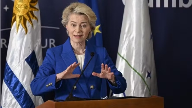 UE estará pronta para negociações difíceis com EUA, diz Von der Leyen