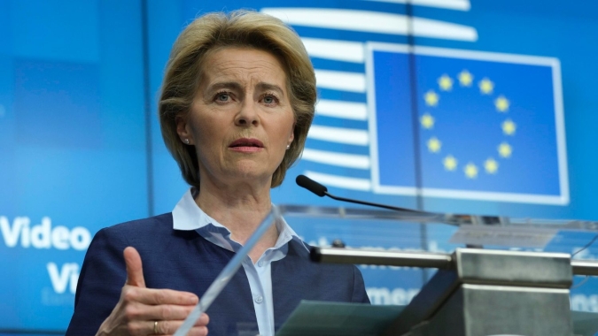 Chefe da Comissão Europeia discute resposta tarifária dos EUA com executivos dos setores automotivo, siderúrgico e farmacêutico