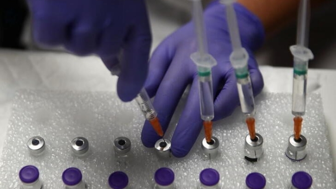 EUA investem US$5 bi para acelerar desenvolvimento de novas vacinas contra Covid