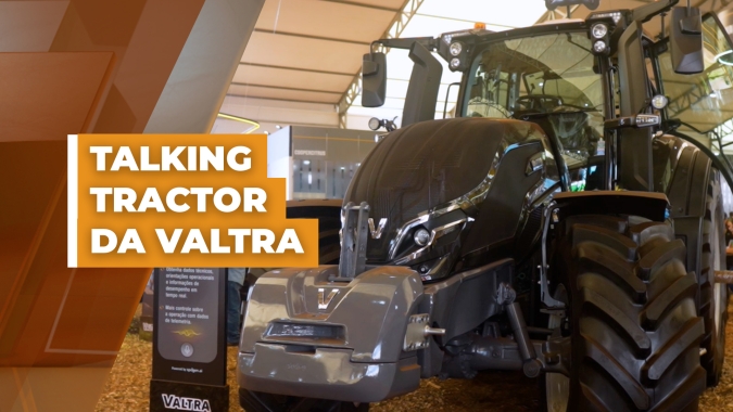 Talking Tractor, da Valtra, interage com o produtor por texto e voz