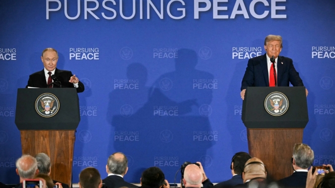 Trump diz que não houve acordo em cúpula com Putin sobre fim da guerra na Ucrânia
