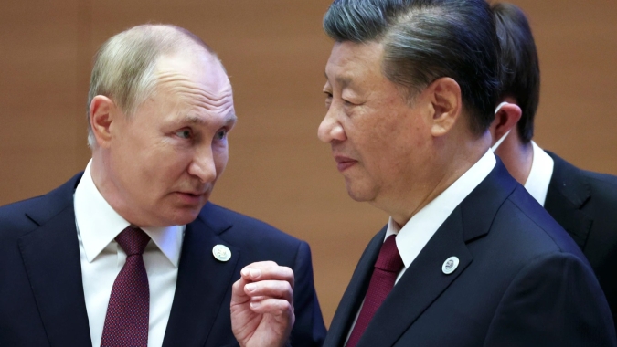 Presidentes da China e da Rússia elogiam laços em videoconferência perto de aniversário da guerra da Ucrânia