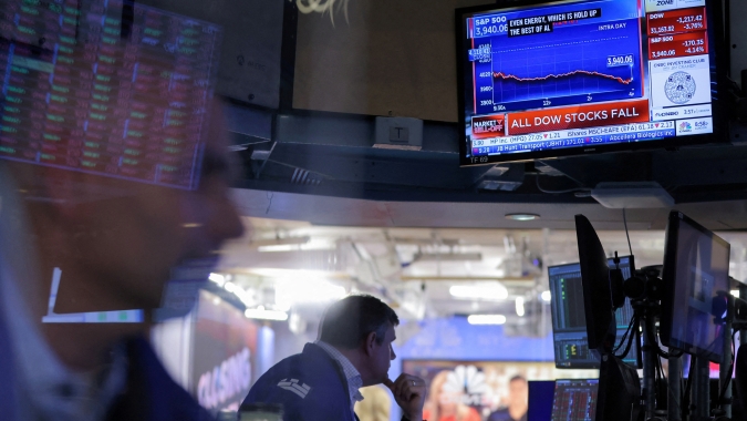 Wall Street fecha em alta com foco no Fed