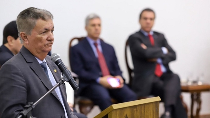 CNA participa da assinatura de adesão ao pacto sobre condições de trabalho na cafeicultura