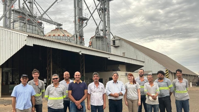 Agrobom e Cooxupé unem forças em parceria estratégica para fortalecer o agronegócio