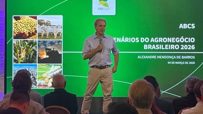 Mercado internacional e logística geram incertezas e colocam setor de proteínas animais em alerta