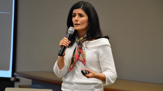 PIB, dólar, juros, inflação e a trajetória da economia brasileira em 2021, com Zeina Latif